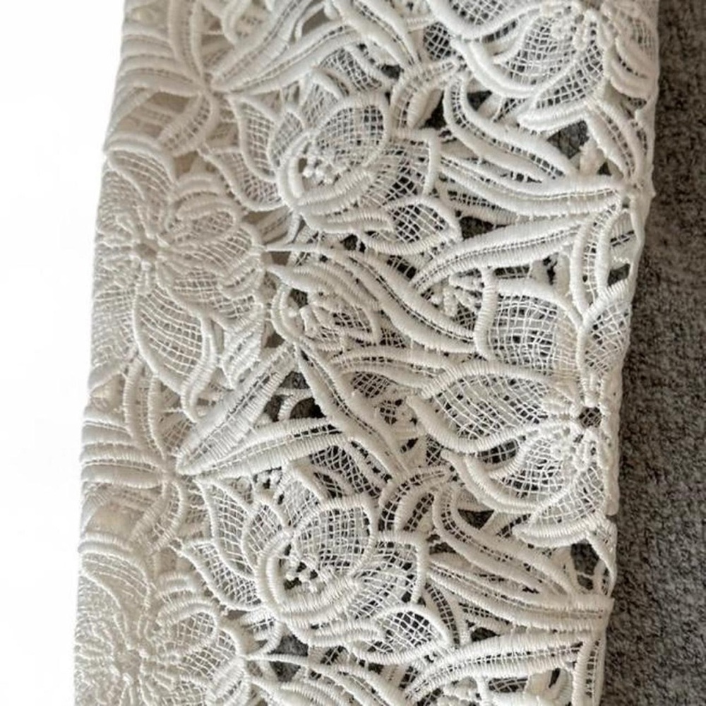 Nordstrom Halogen Lace Detailed Crewneck Sweater Size Medium Gray White - Picture 6 of 8